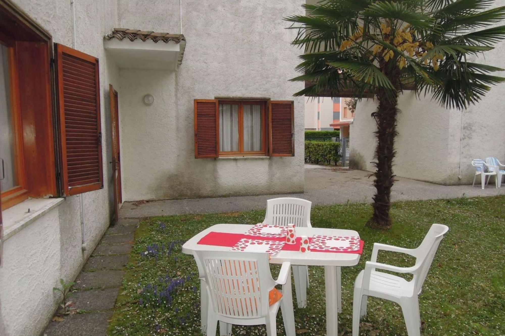 With Garden Close To - Beahost Апартаменты